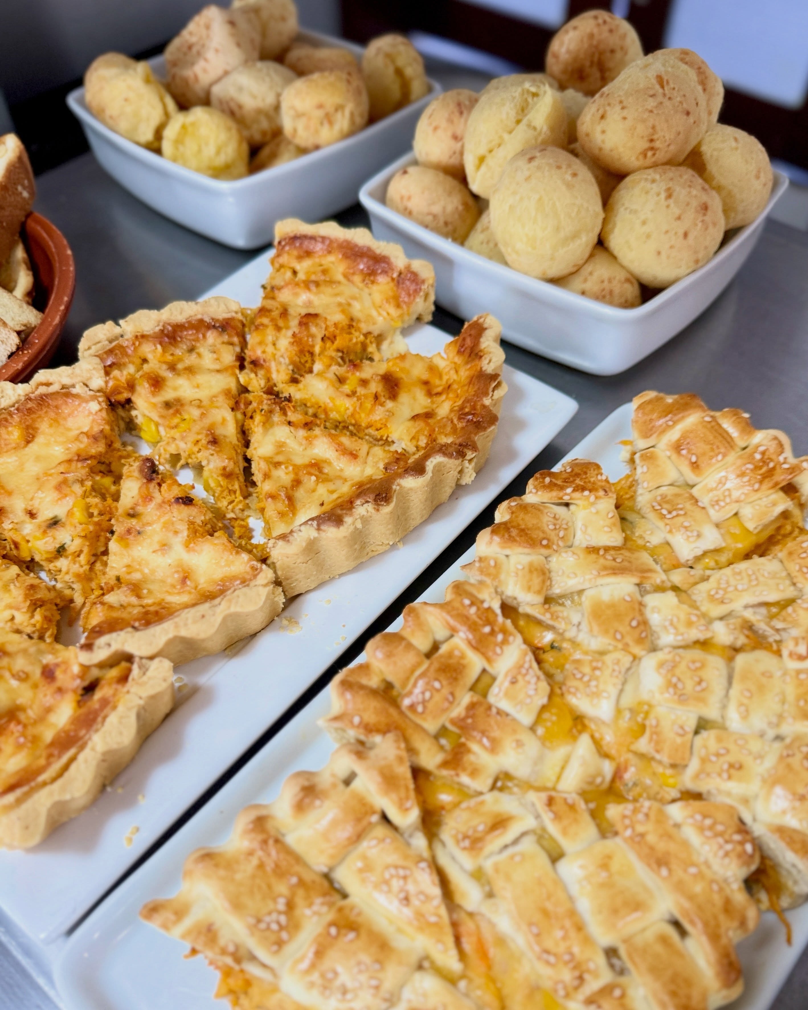 Tortas, quiches e pão de queijo